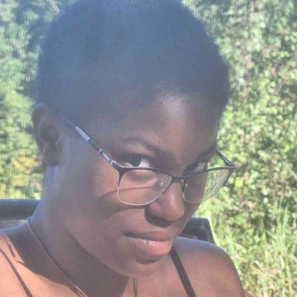 Meet your Posher, Bethany